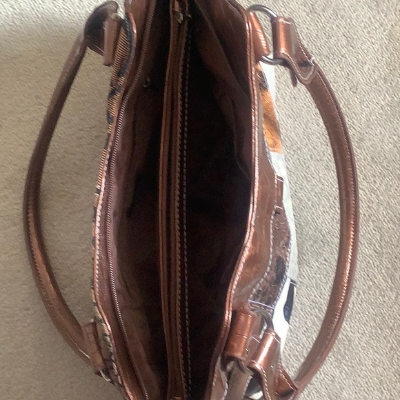 Purse - Picture 3 of 5